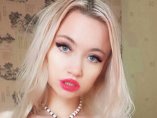 kinky webcam model AlinaHopkins