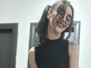 sexy webcam girl EmilyAvva