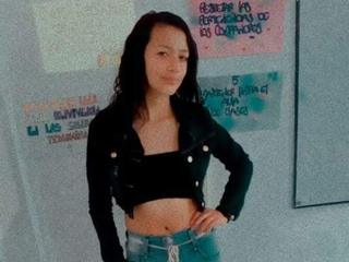 ScarletRoux579