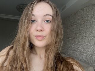 webcam girl chat room AlbertaClem