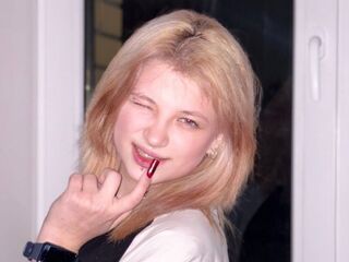 webcam strip tease show DaisySponholz