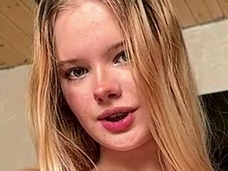 adult webcam chat room JeannettaCeraos