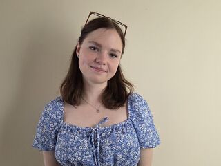 naked camgirl photo JeniferLi