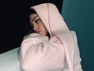 naughty cam girl masturbating with dildo NellieMurdaugh