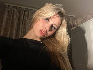 livecam video RowanBellamy