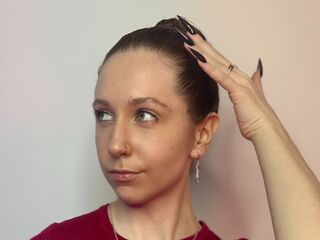 webcamgirl chat room ZoilaFerentz