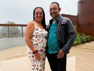 couple KateAndJonas