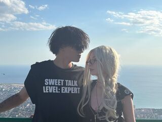 camcouple porn cam LucilleAndMoriah