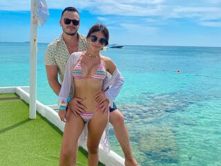 cam couple chatroom LyndaAndAntony