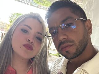 naughty camgirl giving blowjob NicoleandTim