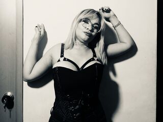 latex webcam girl BelliniSarah