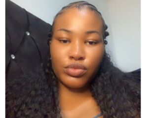 bizarre fetish webcam ReenaVoss