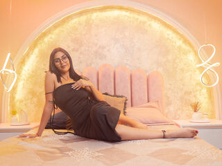 free webcam AishaCarpenter