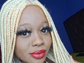 camwhore masturbating with sextoy AkeliaHampson