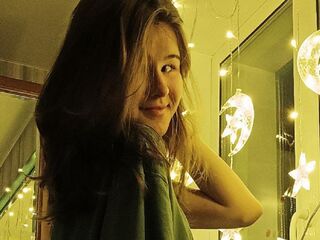 nude webcamgirl photo AliceBrew