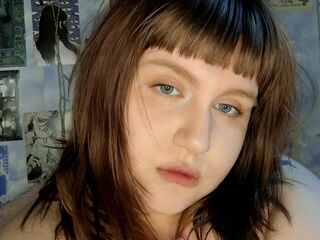 camgirl spreading pussy AliceBunn
