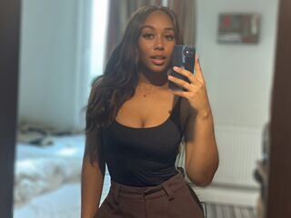 adult sex chat AlynaRoss