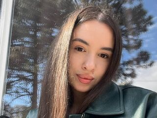 free webcam chat room AmberPocasangre