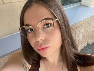 sex web cam chat room AmeliaLung