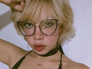 livesex video AmelieMari