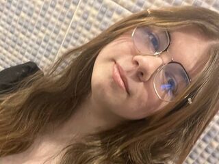 sexy camgirl live AminaBlooms