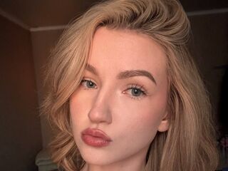 fingering girl webcam  AmyConnelly