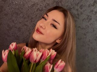 fingering girl chatroom AngellaMasood