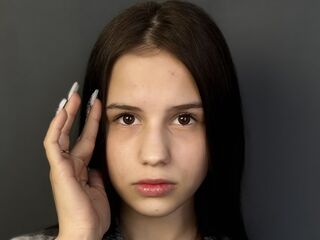 hot cam girl spreading pussy AnnetPintonin