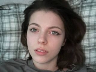 cam whore livesex AntoinetteCurtis
