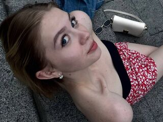 camslut webcam video BeaulahLamens