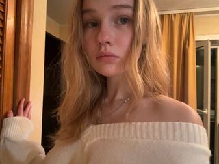 shower web cam BrittaneyCreitz