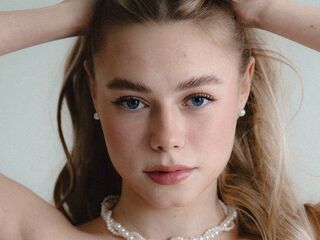 hot video chat BrittaniBrogren