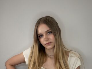 naked camgirl picture CandiMalott