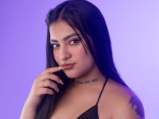 web cam show CarlaMilano