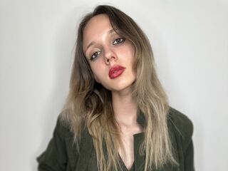 hot cam girl fingering pussy CarminaBlankley