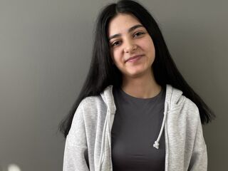 camgirl playing with dildo CarolOgeen