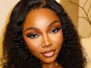 mastubating web cam girl CassieCee