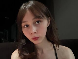 camwhore shaved pussy CelenaBouchey