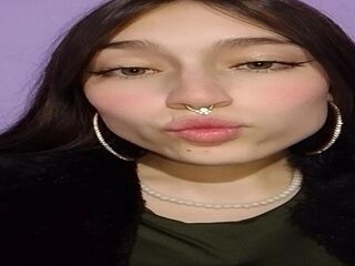 camgirl playing with sex toy CindyGrays