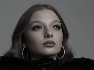 cam whore livesex CreolaScheidler