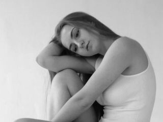 camgirl live porn webcam CwenGammell