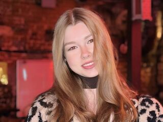 girl fingering shaved pussy DainaThroneberry