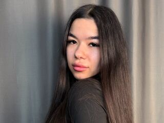 camgirl playing with vibrator DaphneDakin
