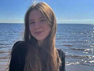 live strip tease show DarcelMele