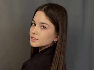 sex cam live DarlineAugeri