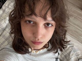 camwhore nude DeannDepsky
