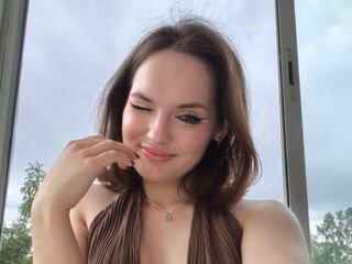 naked camgirl photo DebraBoo