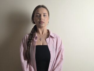 adult livecam DelenaCouts