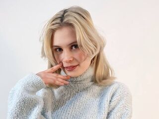 bedroom live webcam DionTarzia