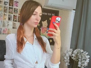 hot cam girl masturbating with dildo EddaEngin